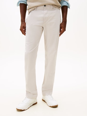 Regular Pantalon chino TOMMY HILFIGER en gris