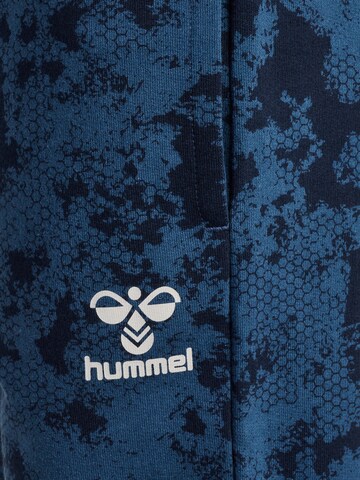 Hummel Tapered Pants in Blue