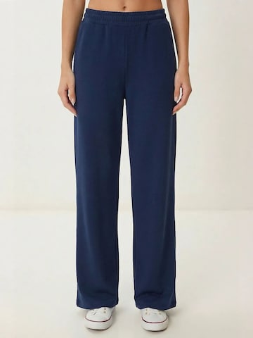 Completo pantalone di Happiness İstanbul in blu