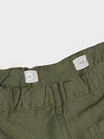 Regular Pantalon 'Ben' NAME IT en vert