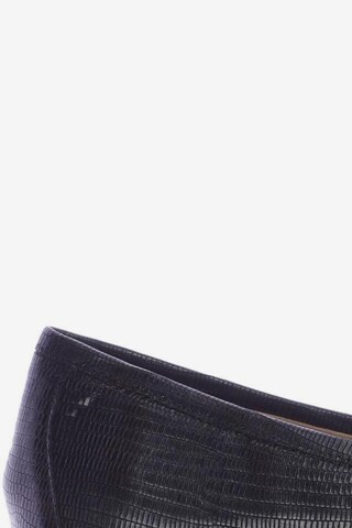UNISA Flats & Loafers in 39 in Black