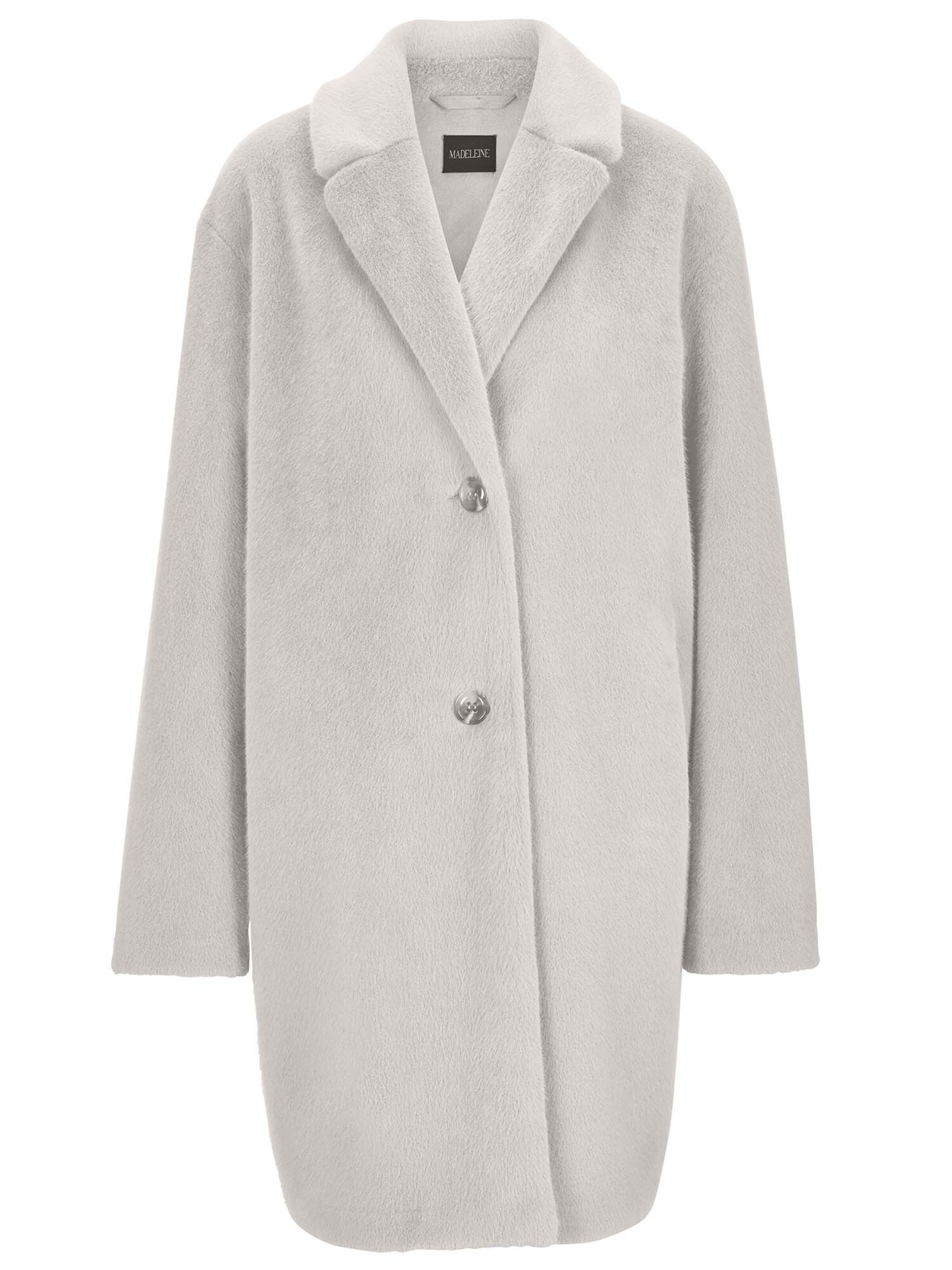 MADELEINE Wintermantel in Beige: voorkant
