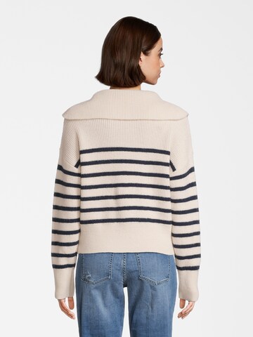 Orsay Sweater in Beige
