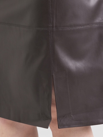 ONLY Carmakoma Skirt 'CAROline' in Brown