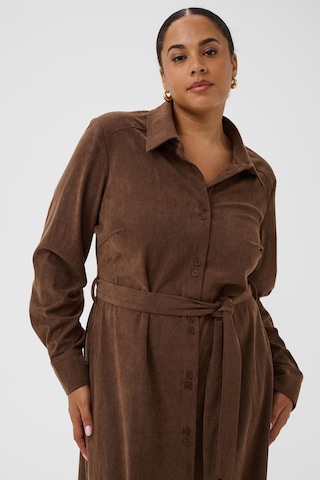 Robe 'KCFreja' KAFFE CURVE en marron