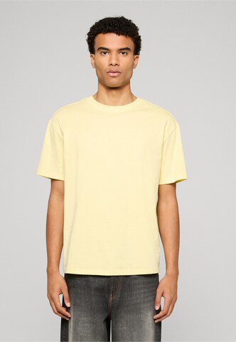 Urban Classics T-Shirt in Gelb: Vorderseite