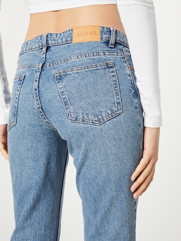 Monki Regular Jeans i blå