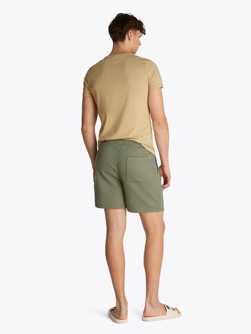 Tommy Jeans Loosefit Shorts in Grün