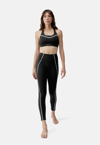 Born Living Yoga Skinny Sporthose 'Luna' in Schwarz