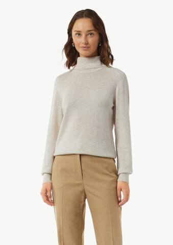 Pull-over COMMA en gris : devant