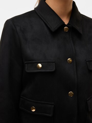 Giacca di mezza stagione 'VMJOSESHEILA' di VERO MODA in nero