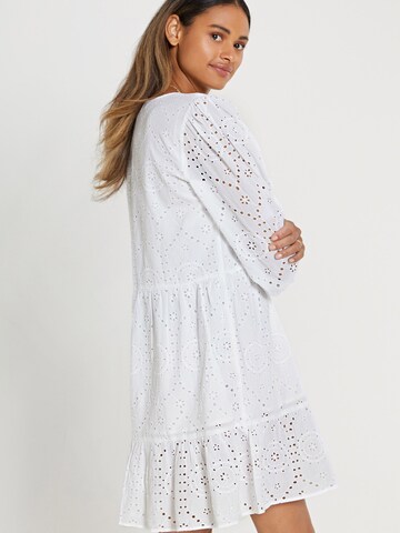 Robe 'TULUM' Shiwi en blanc