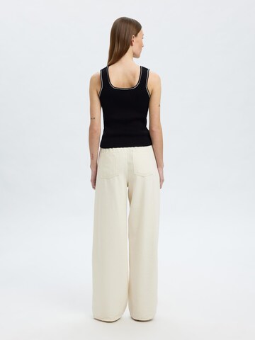 Top in maglia di SELECTED in nero