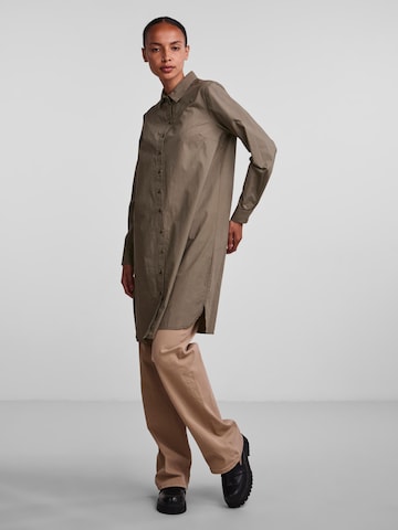 Robe-chemise 'Jayla' PIECES en vert