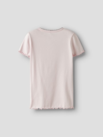 Tricou 'NKFFIONA' de la NAME IT pe roz