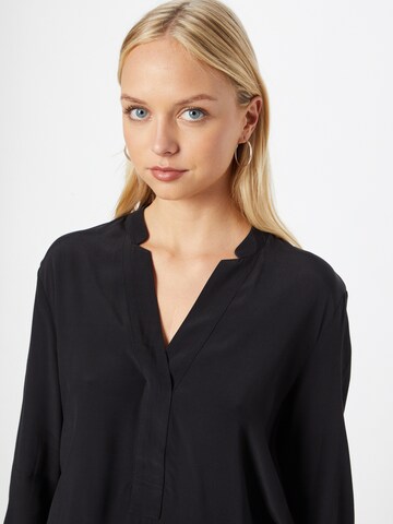 ESPRIT Bluse i svart