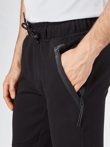 Cars Jeans Tapered Bukser 'Lax' i sort