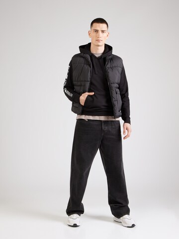 EA7 Emporio Armani - Sudadera en negro