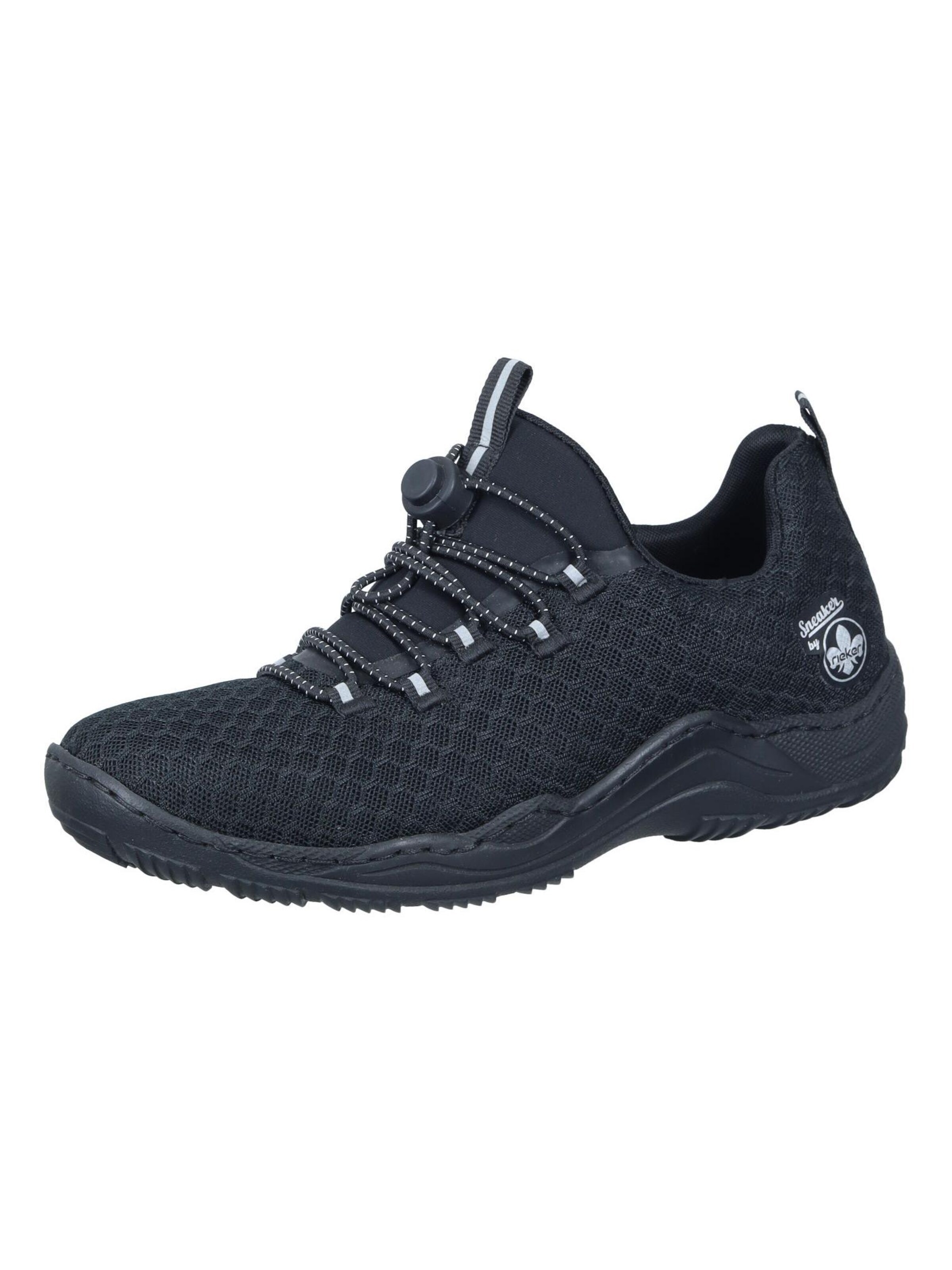 Chaussure basse 'Slipper' Rieker en noir : devant