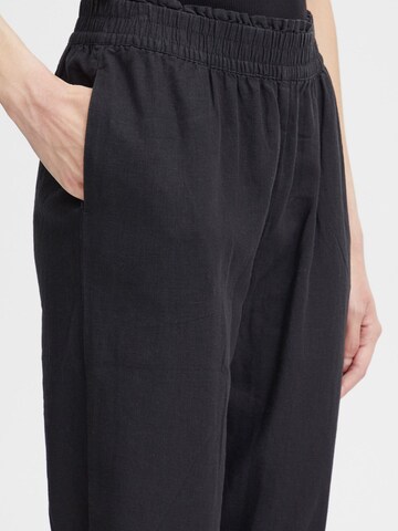 b.young Tapered Chino ' FALAKKA ' in Zwart