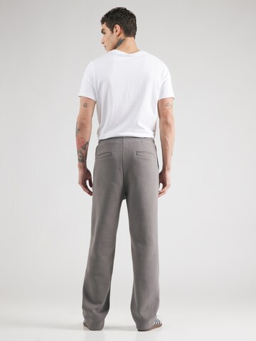 Loosefit Pantaloni di Sixth June in grigio