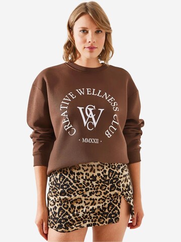 Sweat-shirt Bianco Lucci en marron : devant
