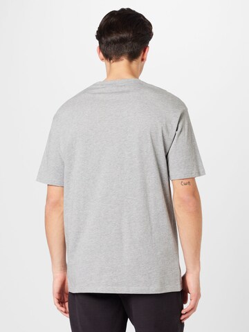 T-Shirt NEW ERA en gris