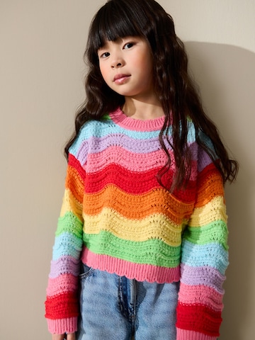 Next Pulóver - vegyes színek: elől