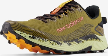 new balance Loopschoen 'FuelCell Summit Unknown v4' in Groen: voorkant