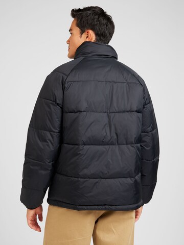Tommy Jeans - Chaqueta de invierno en negro
