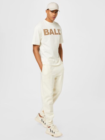 Ball - Loosefit Pantalón 'BALL' en blanco