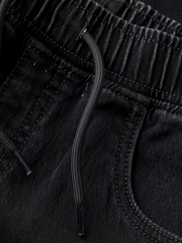 Regular Pantalon TWO SOON en noir