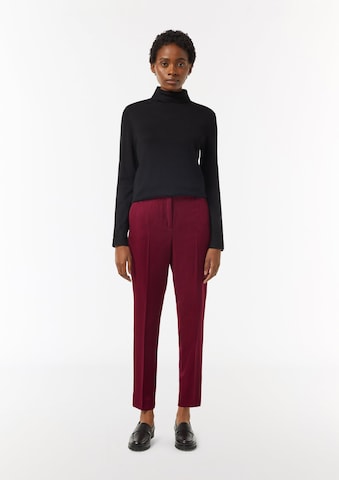 Regular Pantalon à plis COMMA en rouge
