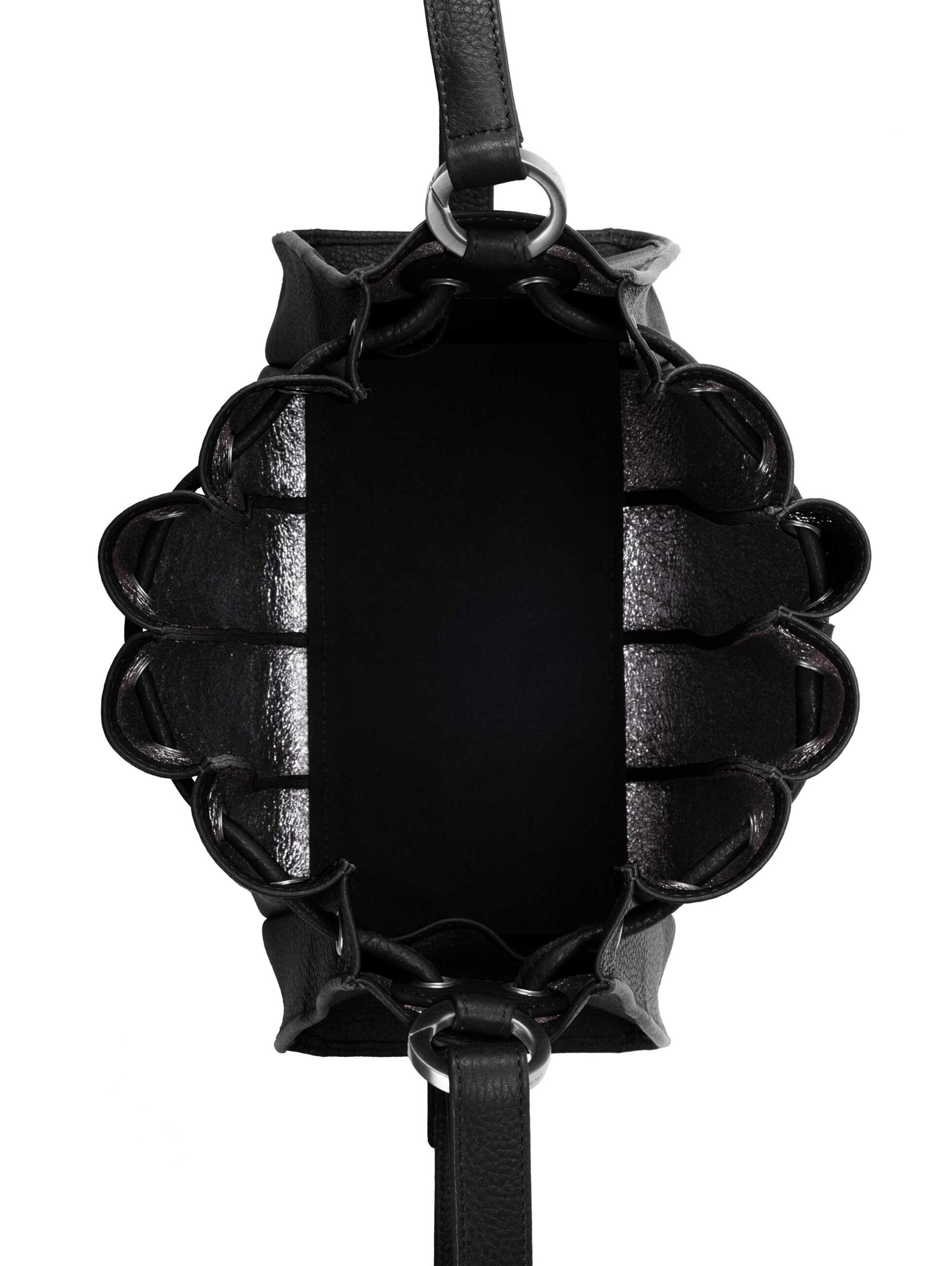 Gretchen Pouch 'Fan' in Black