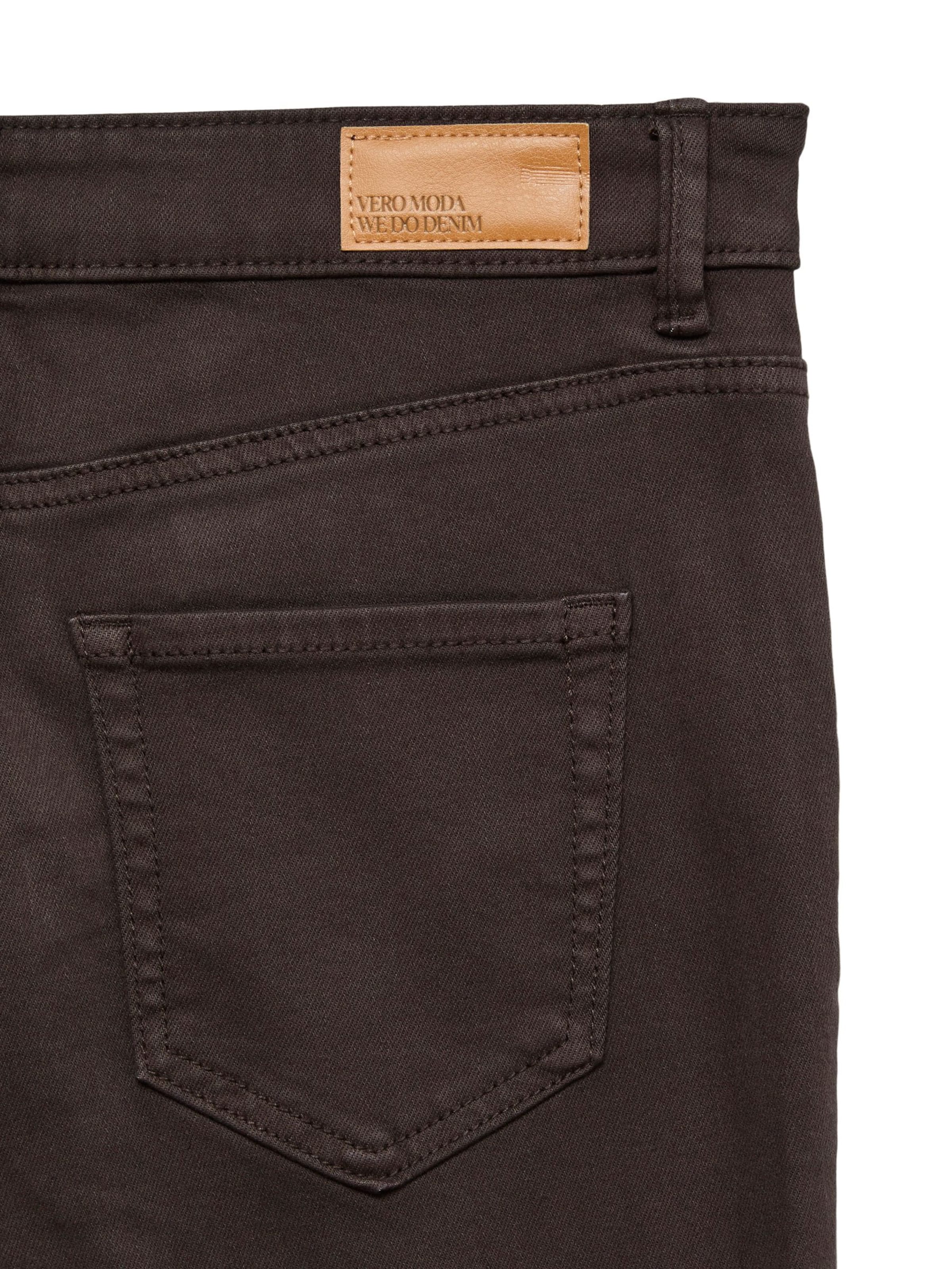 VERO MODA Flared Jeans in Braun