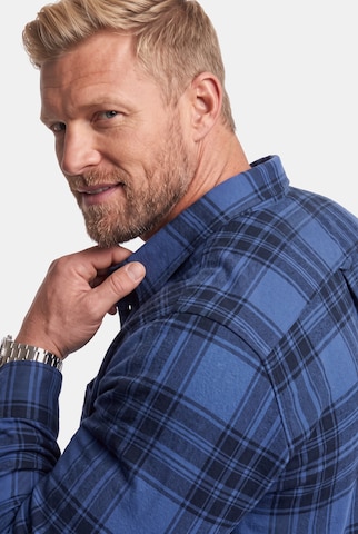 Men Plus Comfort fit Button Up Shirt in Blue