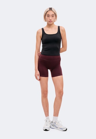 ICANIWILL - Skinny Pantalón deportivo en rojo: frente