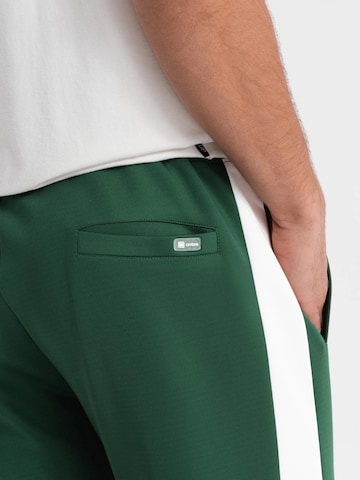 Regular Pantalon 'OM-PASK-0229' Ombre en vert