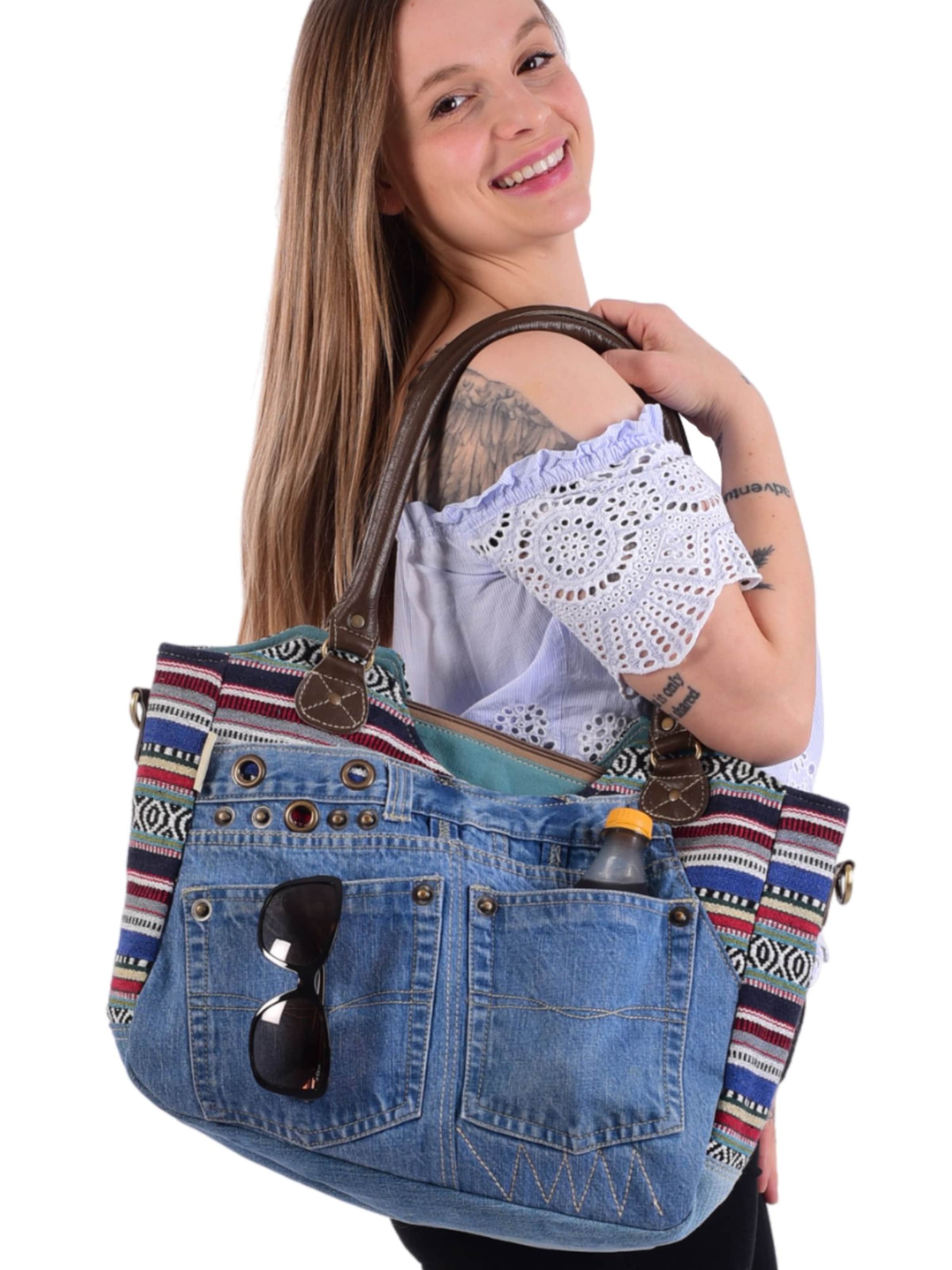 Sunsa Handbag 'Sunsa' in Blue