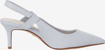 s.Oliver Slingback Pumps in White