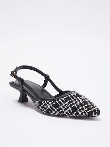 Trendyol Γόβες slingback σε μαύρο: μπροστά