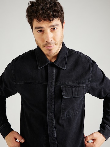 ABOUT YOU x Jaime Lorente Regular fit Button Up Shirt 'Lio' in Black