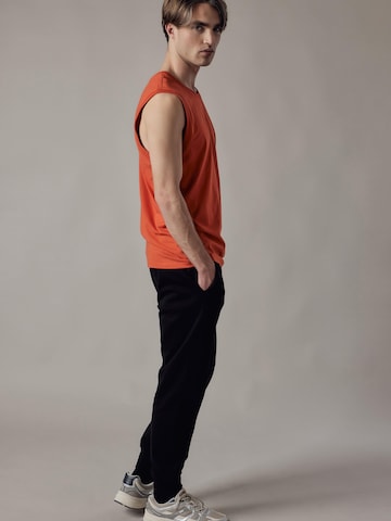 Maglietta 'Canotta' di OWN Off With Nature in arancione