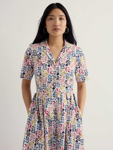 Seasalt Cornwall - Vestidos camiseiros 'Charlotte' em branco