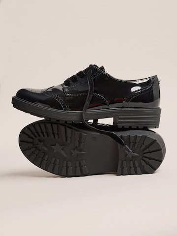 Scarpa bassa di Lipsy in nero