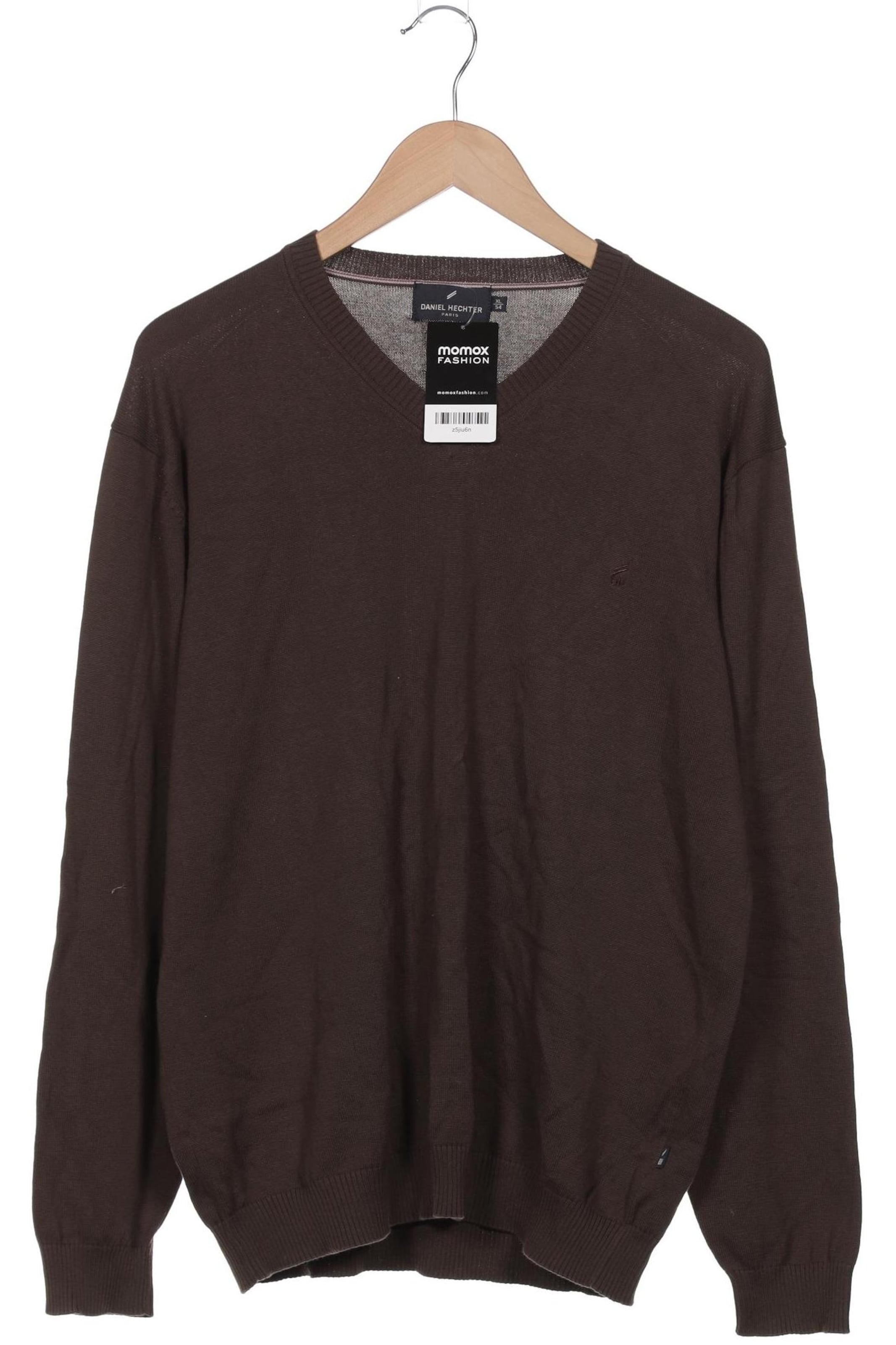 HECHTER PARIS Sweater & Cardigan in XL in Brown: front