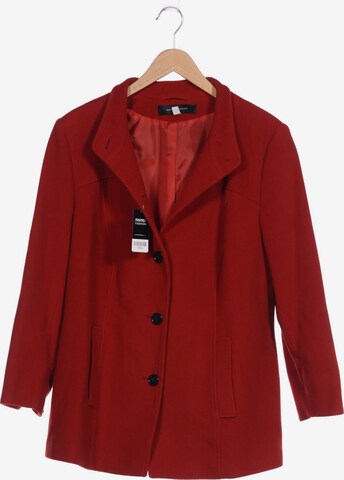 Sara Lindholm Jacket & Coat in 5XL in Orange: front