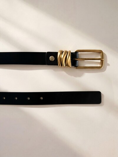 ARMIE Ceinture 'The Katy Leather Belt' en 95 en noir, Vue avec produit