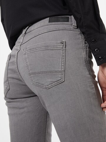 ESPRIT - Slimfit Vaquero en gris