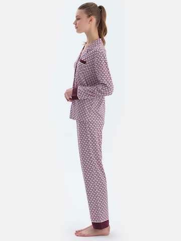 Pijama de la Dagi pe mov